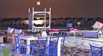 Gregory Peck Beach Break