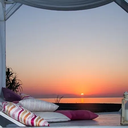 Otel Gregory Peck Beach Break